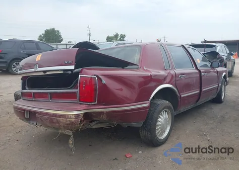 1996 Lincoln Town Car Cartier z USA, uszkodzony, nr VIN 1LNLM83W4TY622456